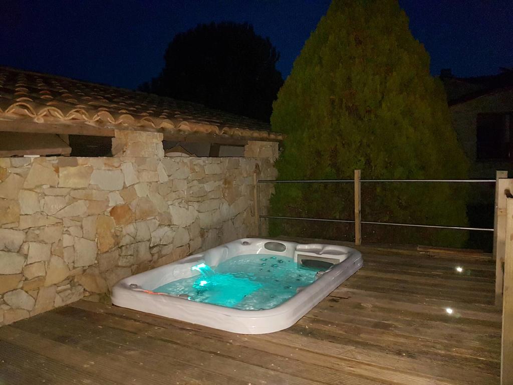 Mas De Bouilhac Gite Et Insolite Pranles Bagian luar foto